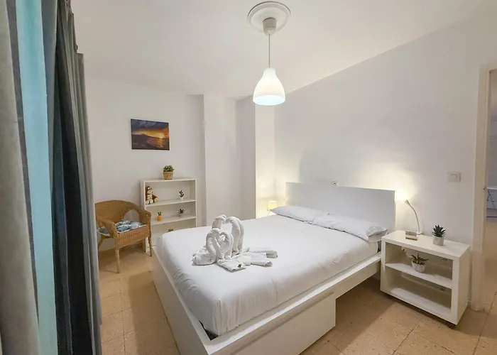 La Estrella 22 Los Cristianos (Tenerife)